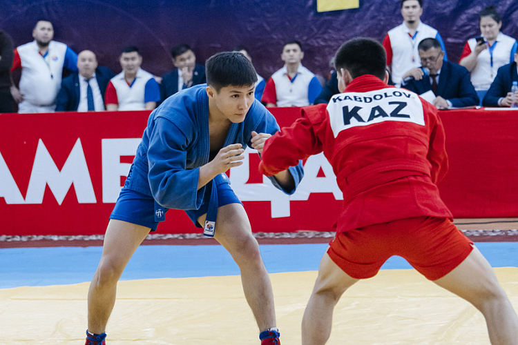 Чемпионат Казахстана по самбо впервые прошел в Актау