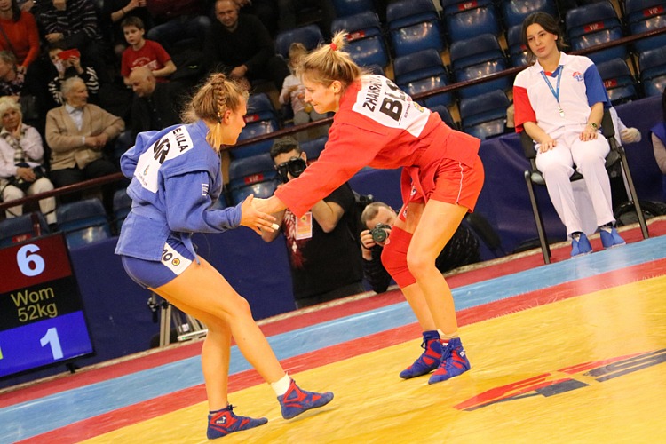 Non-Fragile Shoulders of Belarusian Female SAMBO